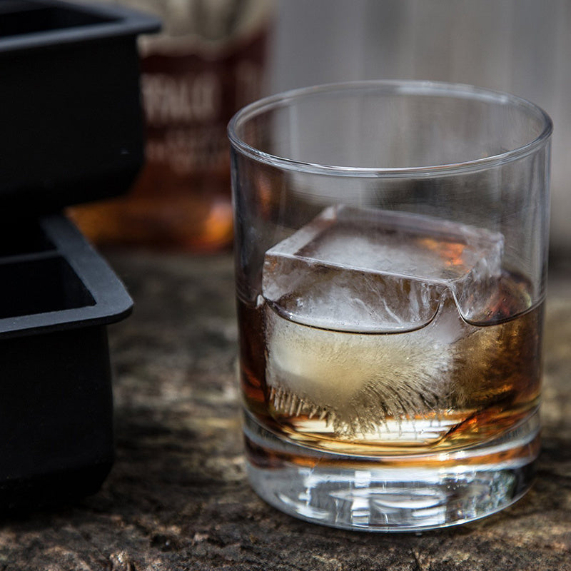 Silicone ice box